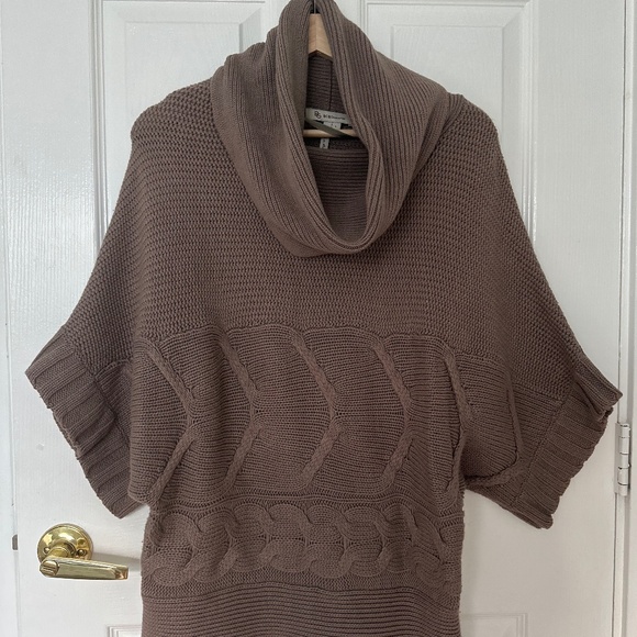 BCBGeneration Sweater - Picture 1 of 1